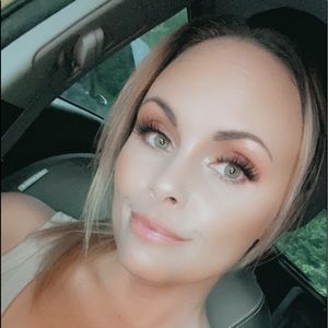 Meet your Posher, Jacqueline